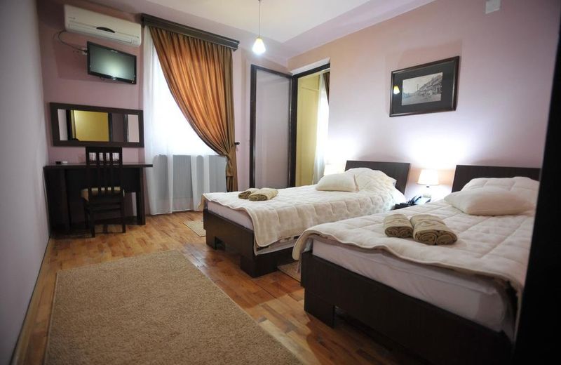 Garni Hotel City