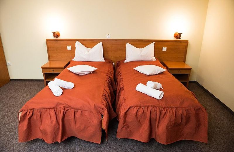 Areo Hotel & Restaurant
