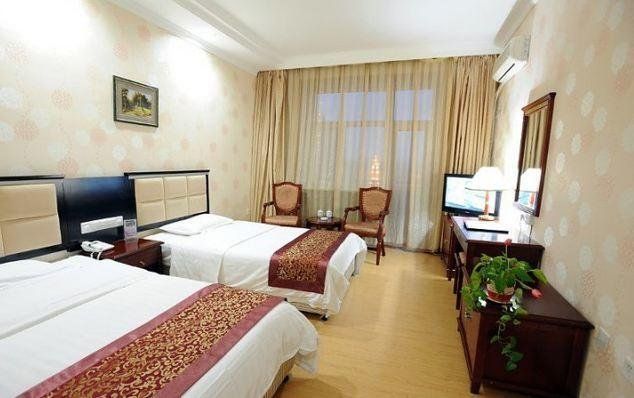 Venice Hotel