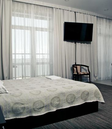 Яхт Клуб Престиж