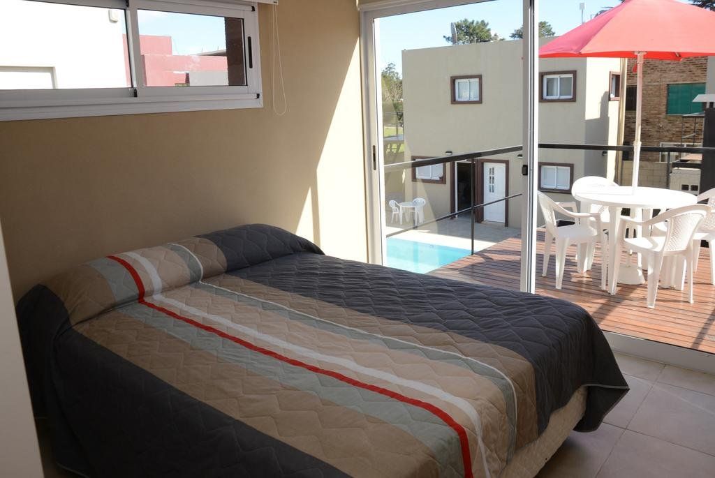 Laguna Park Duplex & Suites