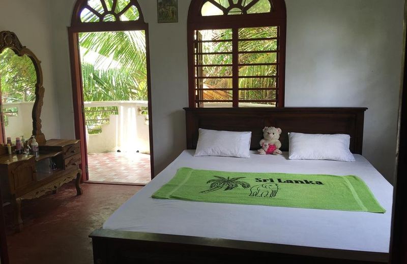 RAVEENA HOME STAY KUMARAKANDA