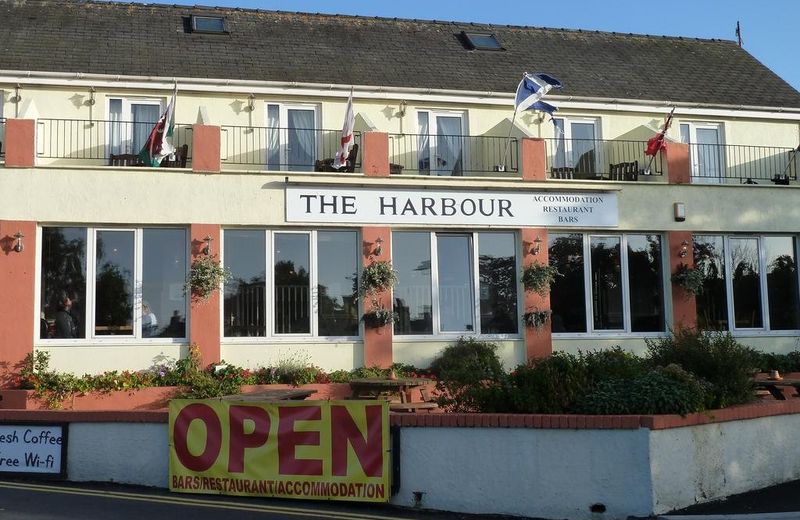 The Harbour Bar & Bistro