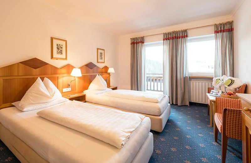 Passo Monte Croce Hotel