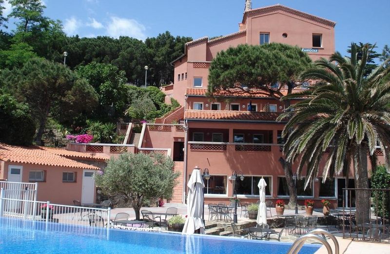 HOTEL L'ARAPEDE