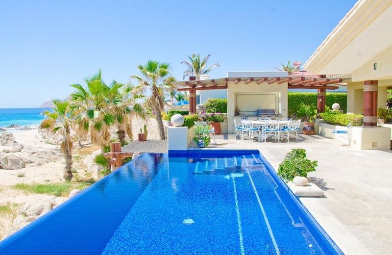 Villa De La Playa