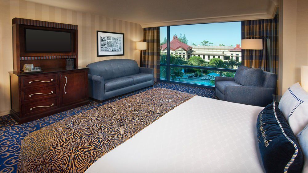 Disneyland Hotel