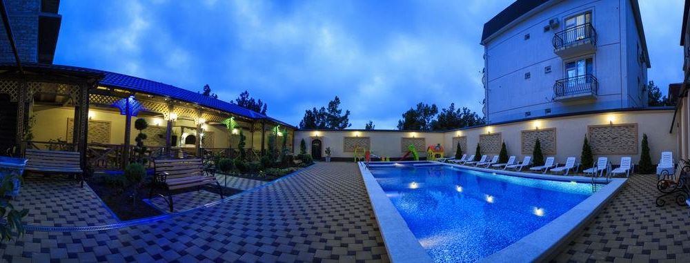 Outdoor Pictures 23