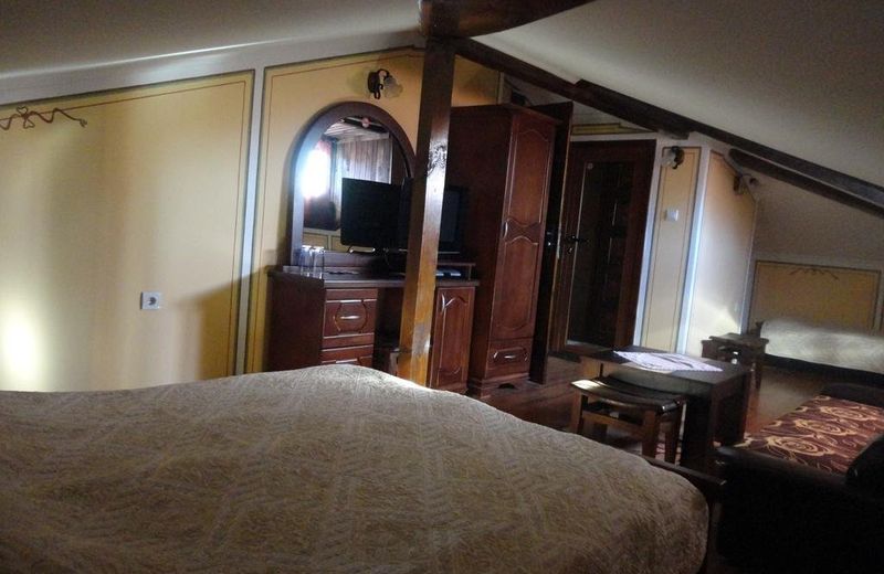 Chuchura Family Hotel