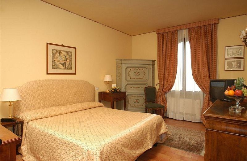 VILLA FIORIO