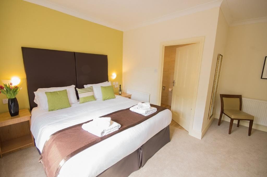 Wakefield Limes Lodge