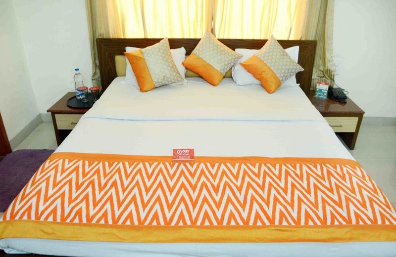 Hotel Care Residency By OYO Rooms