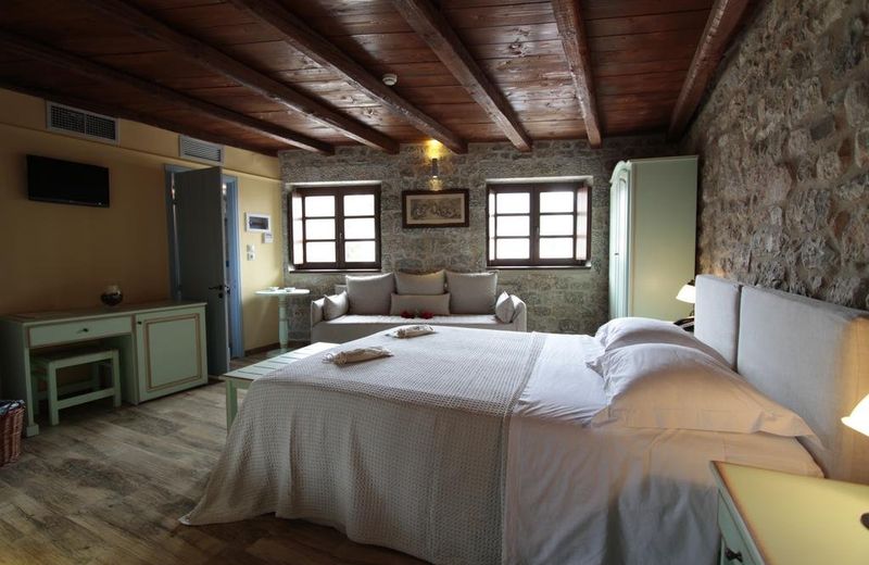 Trapela Areopolis, Boutique Hotel