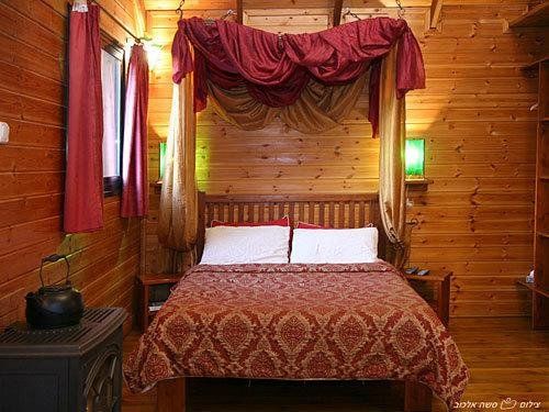 Itamar Cabins