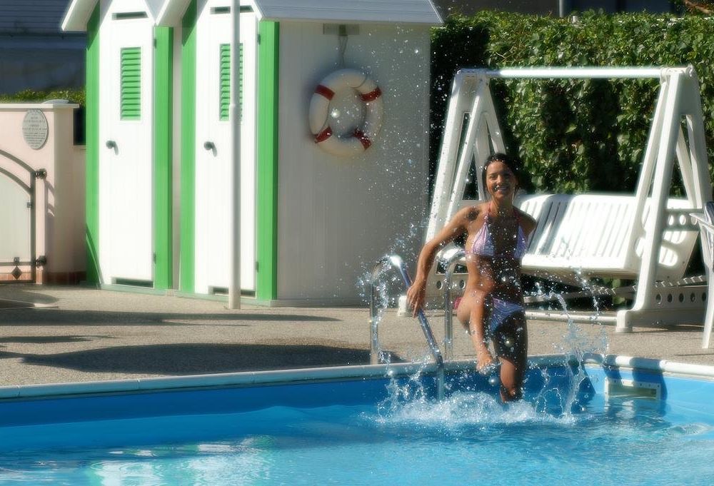 Outdoor Pictures 18