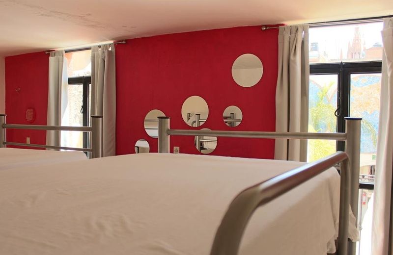 Hotel Punto 79