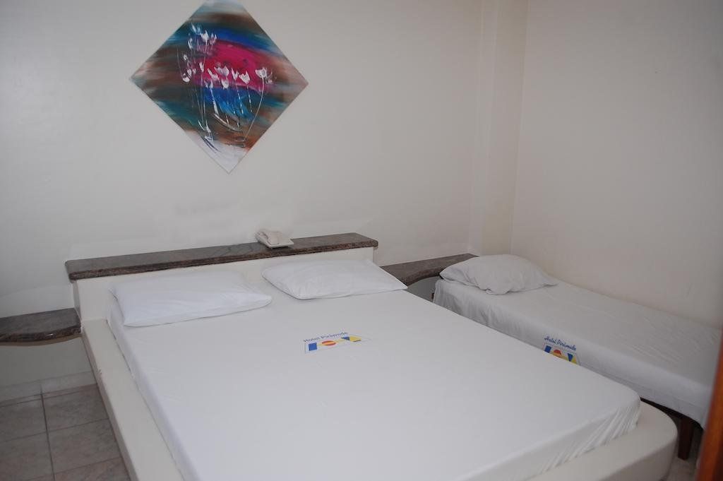 Hotel Piramide Pituba - Av Paulo VI