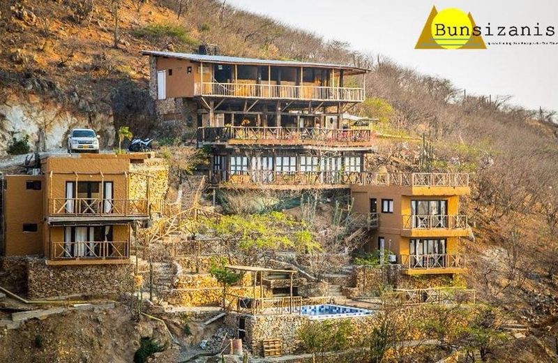 Hotel Bunsizanisi