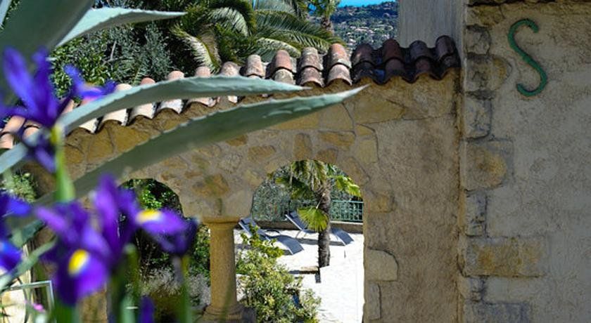 Outdoor Pictures 12