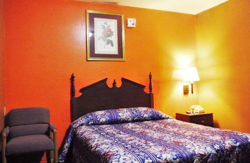 Holiday Capri Motel