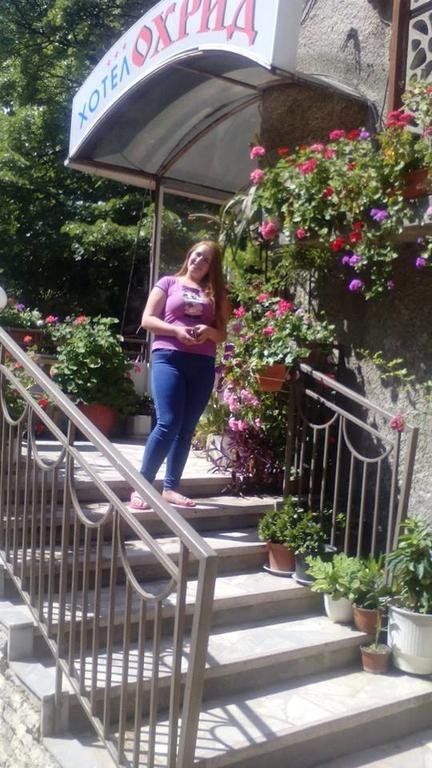 Outdoor Pictures 24
