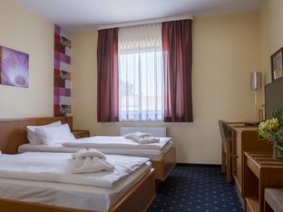 Hotel Image 1