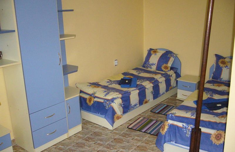 Guest House With The Wooden Plough