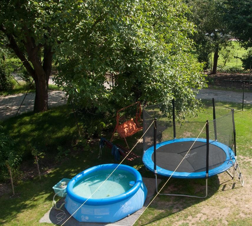 Outdoor Pictures 24