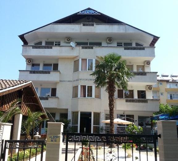 Albatros Hotel