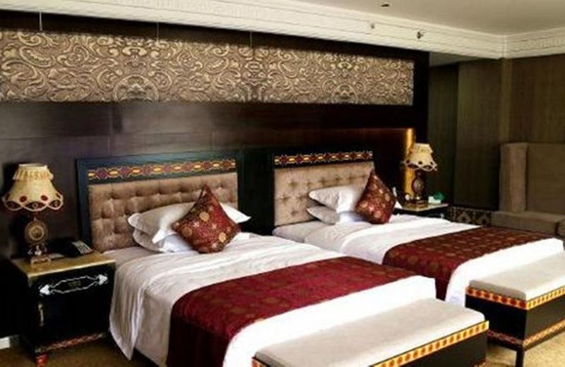 Liangshan Fengqing Hotel