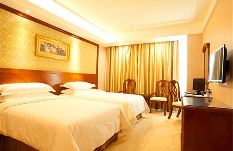 Vienna Hotel Guangdong Huizhou Maidi South Road