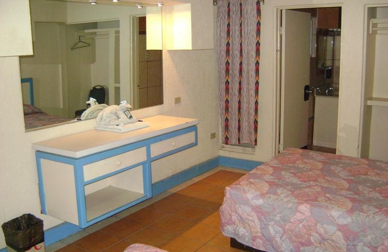 HOTEL LEON