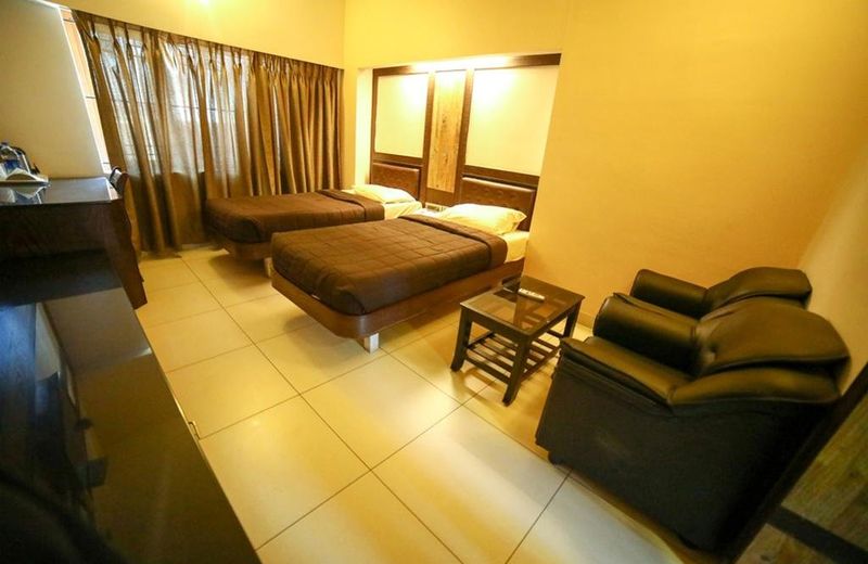 Westland Hotel