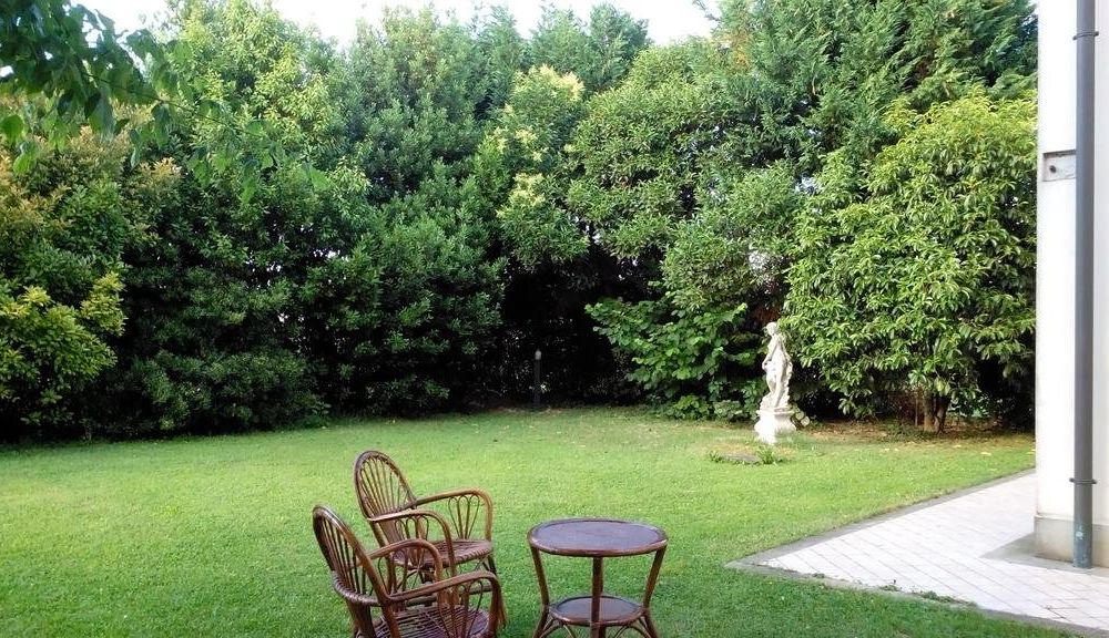 Outdoor Pictures 15