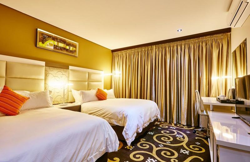 Palm Continental Hotel