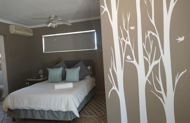 Razel Lodge