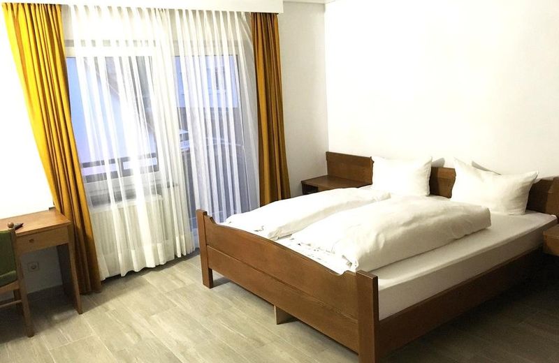 Louis Hotels