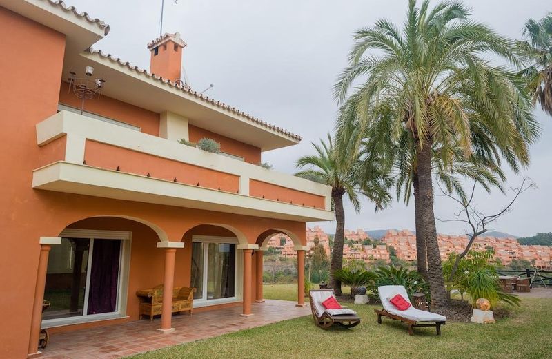 GALINDO BEACH ELVIRIA