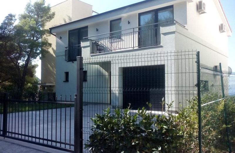 Villa Lazi