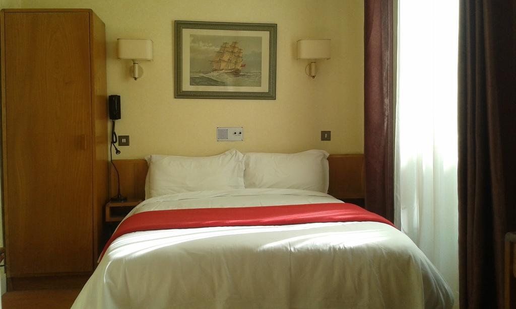 Crystal Hotel