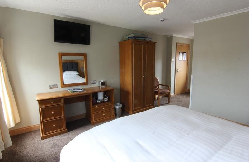 St. Davids Cross Hotel