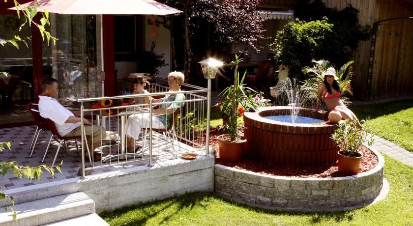 Outdoor Pictures 12