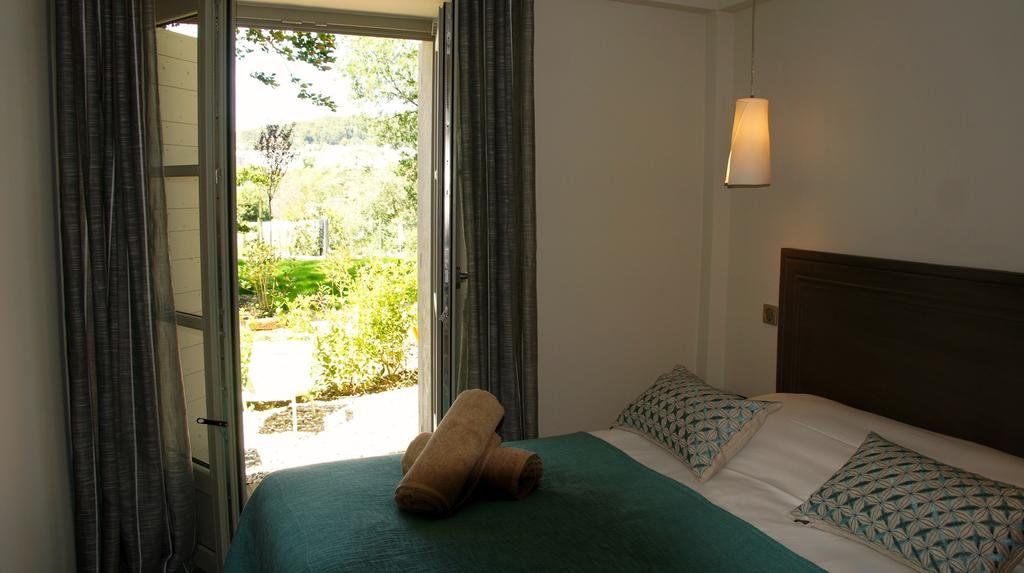 AIX SUITE LOCATION