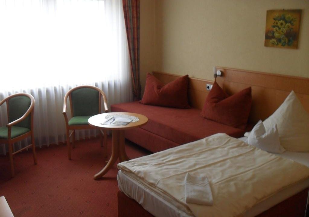Hotel Reichsschenke Zum Ritter Götz "Garni"