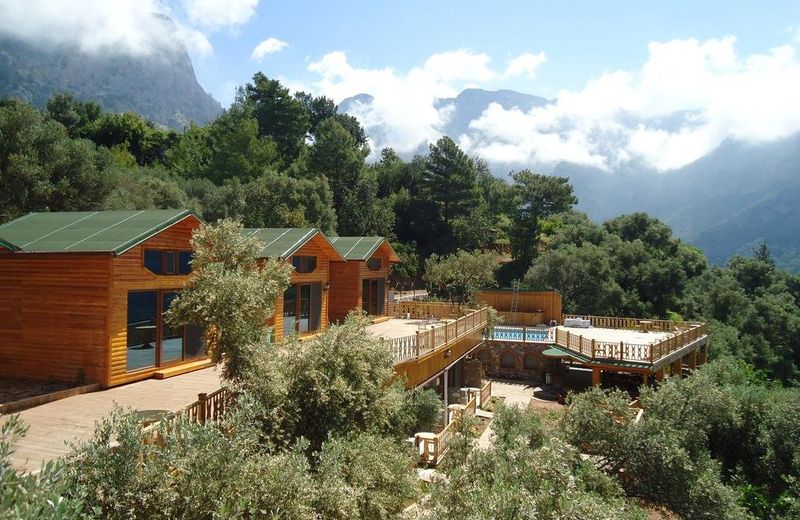 Kabak Armes Hotel