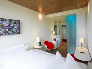 Hotel Image 2