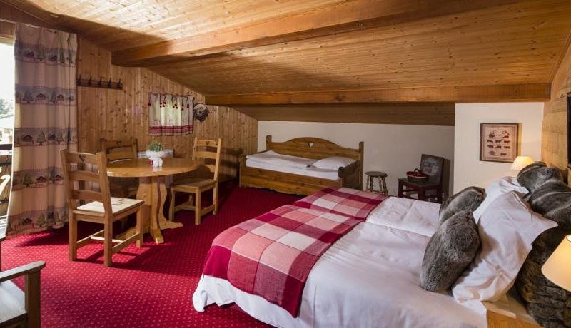 CHALET OURS BLANC