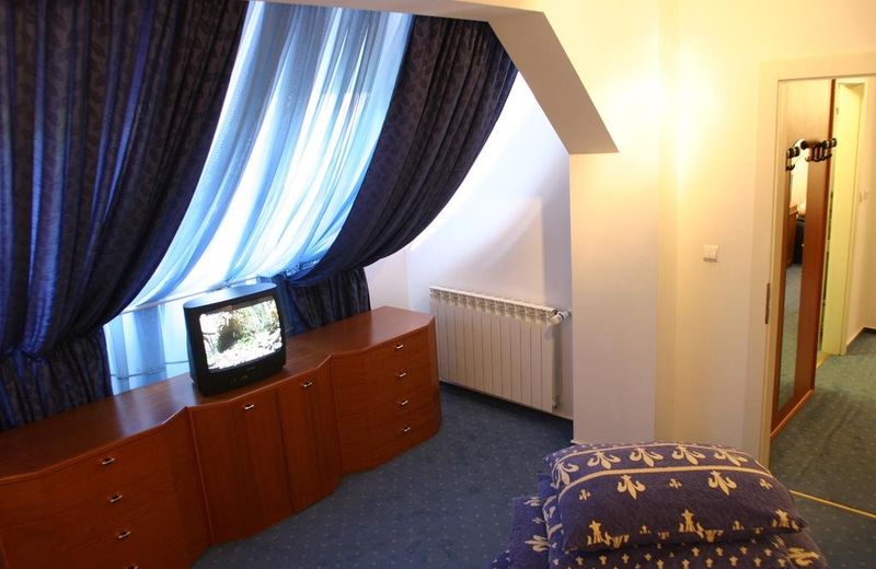 Hotel Iadolina