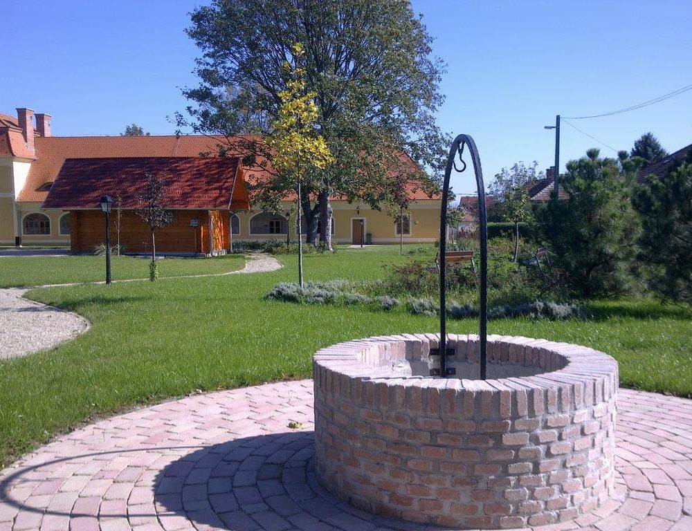 Outdoor Pictures 10