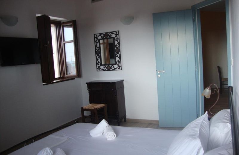 Koukouri Suites